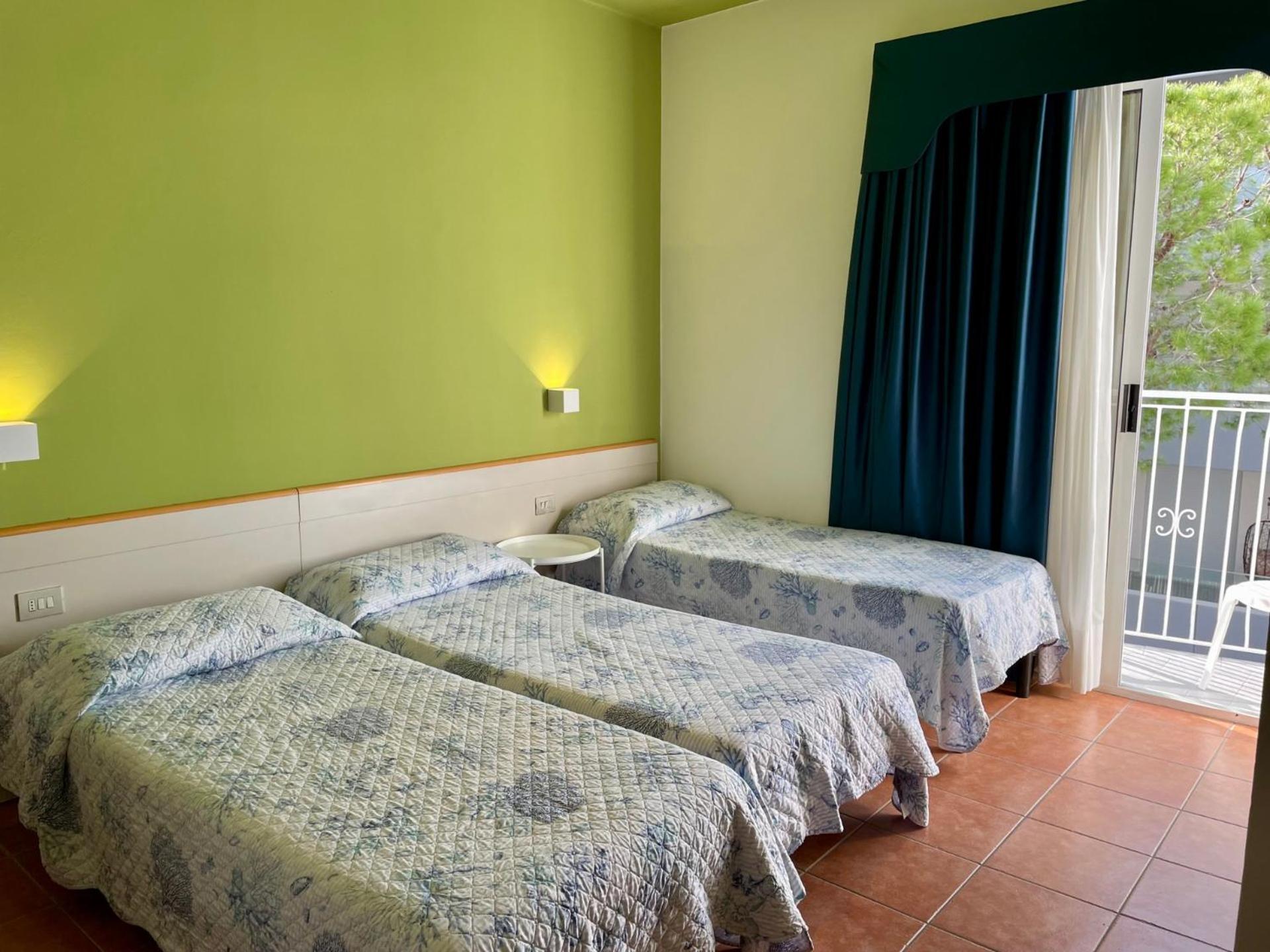 Hotel Portofino Lido di Jesolo Exteriör bild