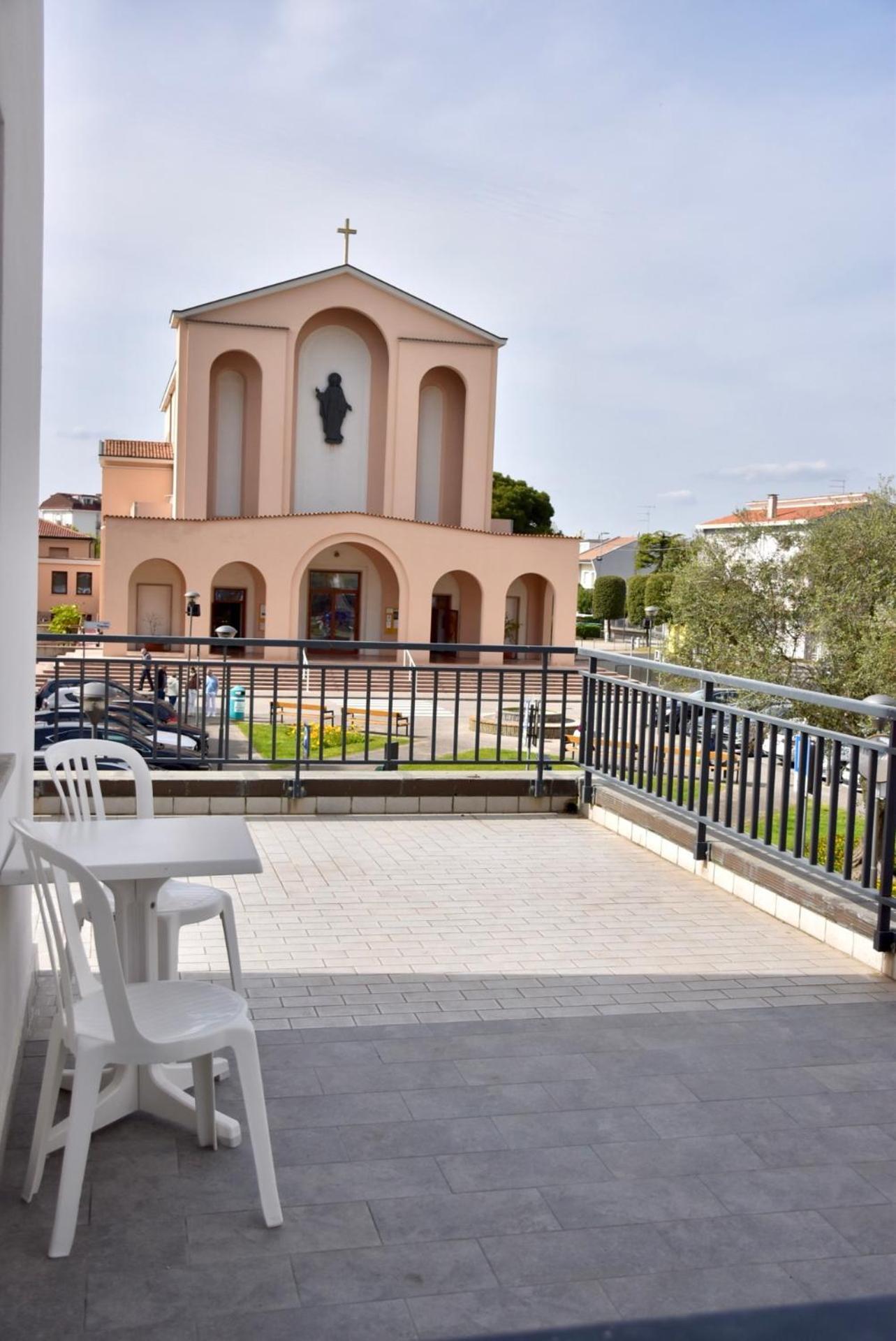 Hotel Portofino Lido di Jesolo Exteriör bild