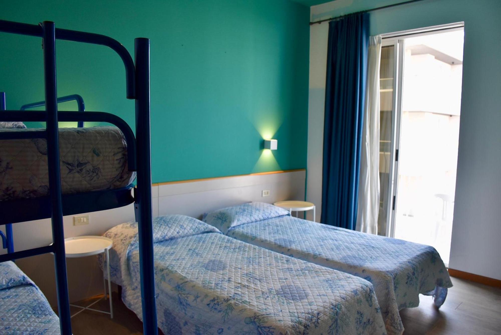 Hotel Portofino Lido di Jesolo Exteriör bild