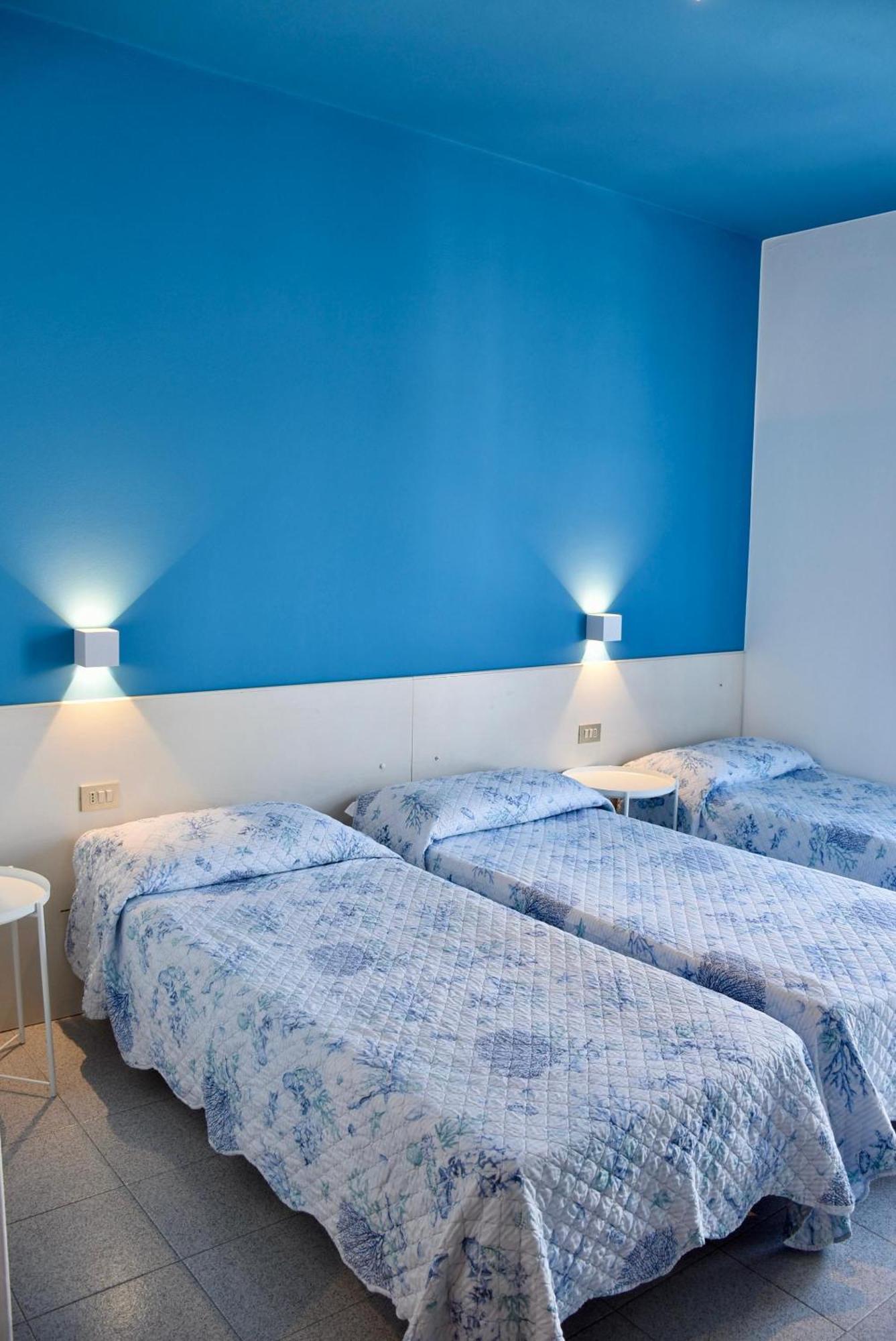 Hotel Portofino Lido di Jesolo Exteriör bild
